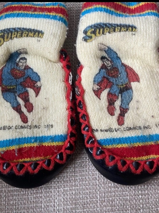 1979 Superman Vintage DC Comics Baby Shoes Photography Prop Collectible 70s - Picture 3 of 4